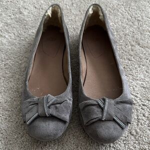 UGG Jacqueline Swarovski Crystal Embellished Suede Flats - Size 6